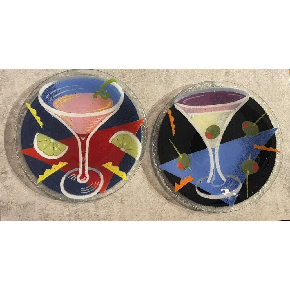 Peggy Karr Art glass plates featuring a martini theme - Set of 2 - Retro